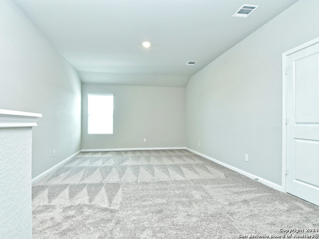 Image 13 of 51 For 5332 Saunter