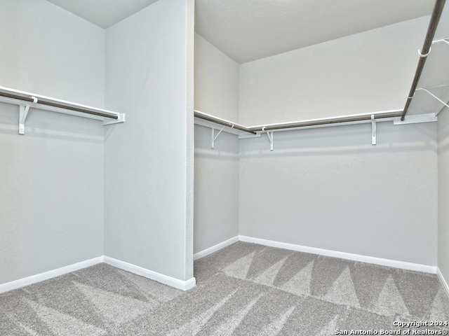 Image 17 of 51 For 5332 Saunter