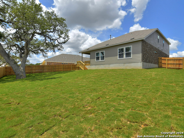 Image 29 of 51 For 5332 Saunter