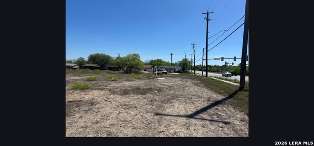 Image 2 of 3 For 8600 Zarzamora S