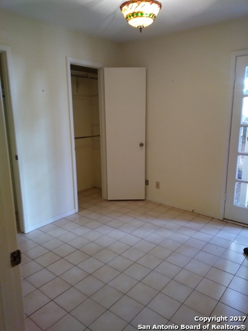 Image 4 of 6 For 8702 Village  108