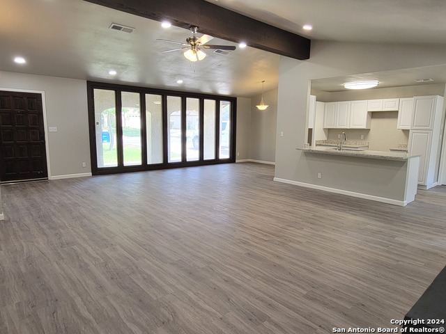 Image 11 of 21 For 13711 Briarmeadow St