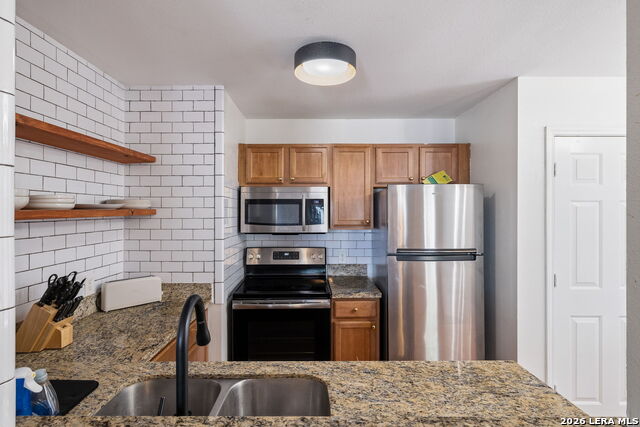 Image 14 of 25 For 1318 Dawson  