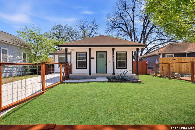 Image 2 of 25 For 1318 Dawson  