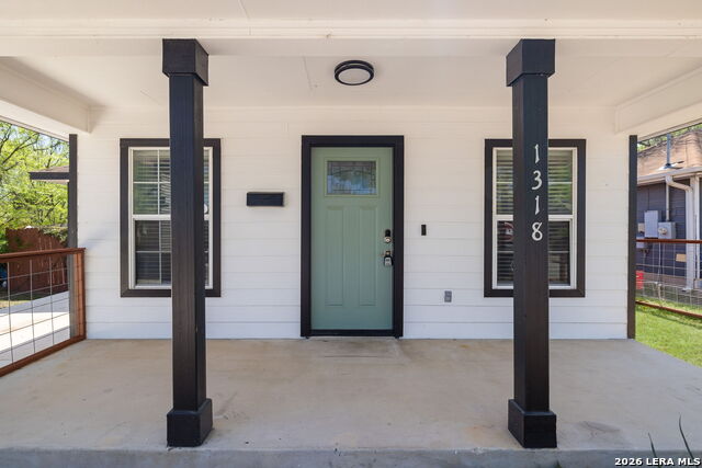 Image 6 of 25 For 1318 Dawson  