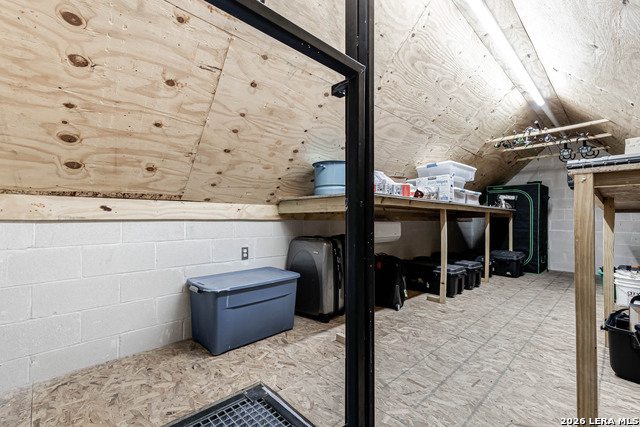 Image 26 of 41 For 1949 Creek Mountain