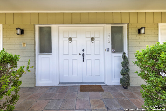 Image 3 of 56 For 103 Shalimar