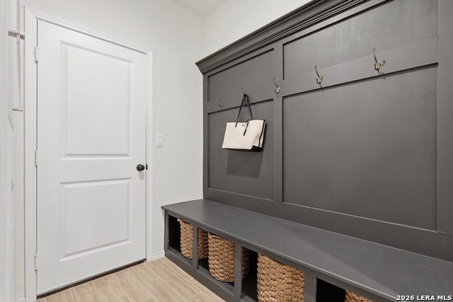 Image 32 of 43 For 12311 Red Mesa