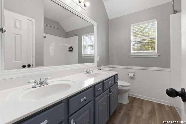 Image 34 of 43 For 1641 Ebony  