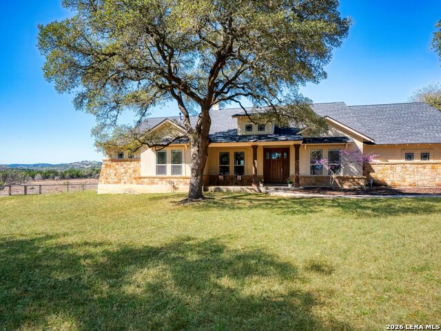 Details for 676 Highgate Dr, Bandera, TX 78003