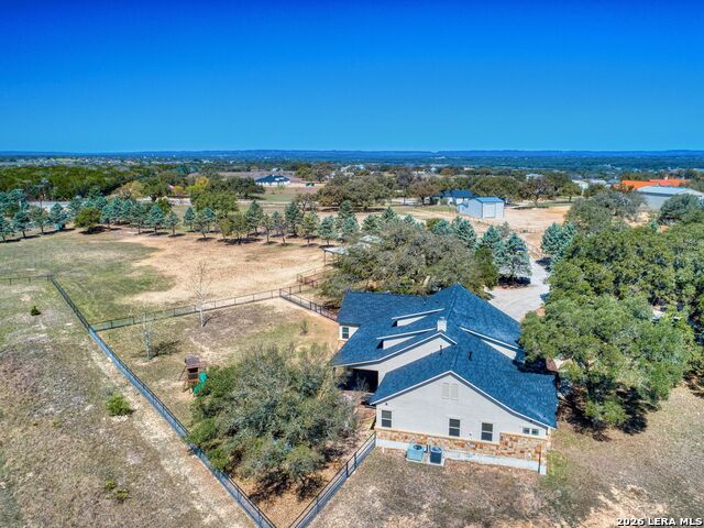 Listing photo id 51 for 676 Highgate Dr