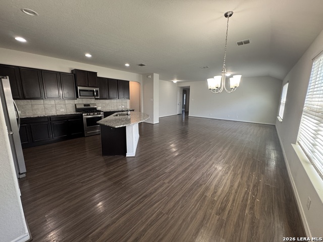 Image 6 of 13 For 2523 Barbwire Way