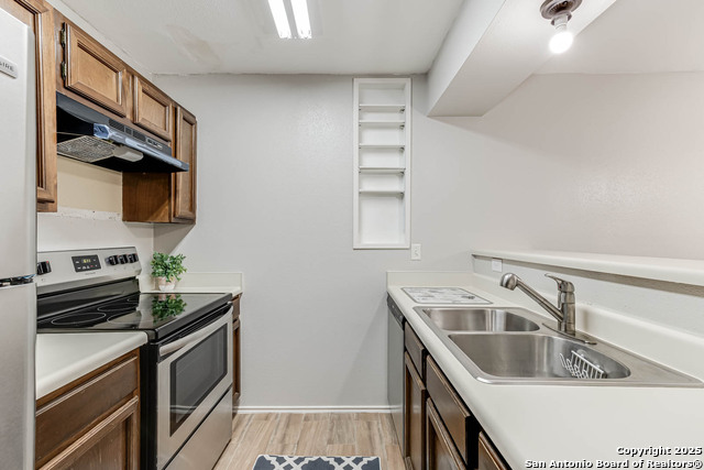 Image 10 of 20 For 4107 Medical  5208