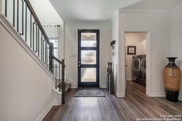 Image 8 of 52 For 10007 Overlook Point