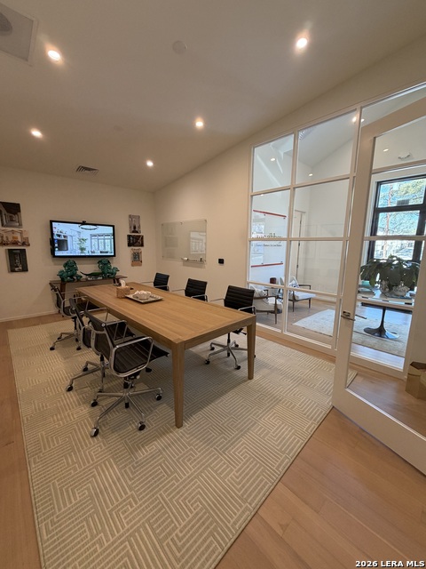 Image 7 of 8 For 2222 Breezewood Dr  103