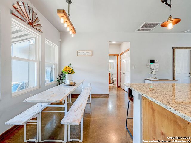 Image 19 of 63 For 6766 Spring Branch Road