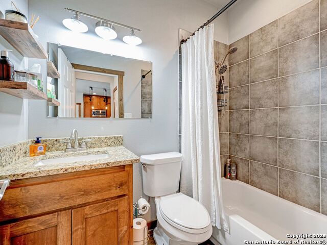 Image 26 of 63 For 6766 Spring Branch Road