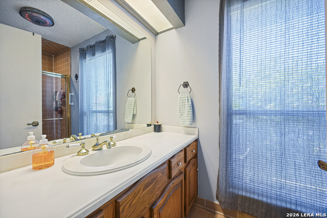 Image 21 of 32 For 3505 Wimbledon Dr