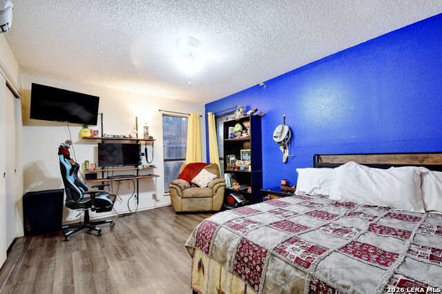 Image 23 of 32 For 3505 Wimbledon Dr