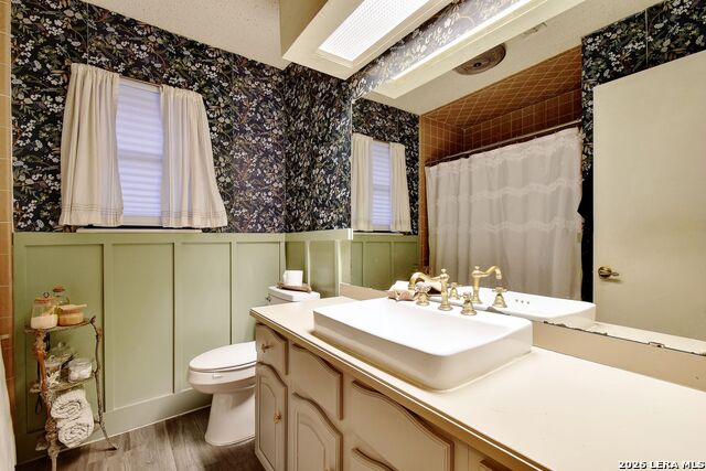 Image 24 of 32 For 3505 Wimbledon Dr