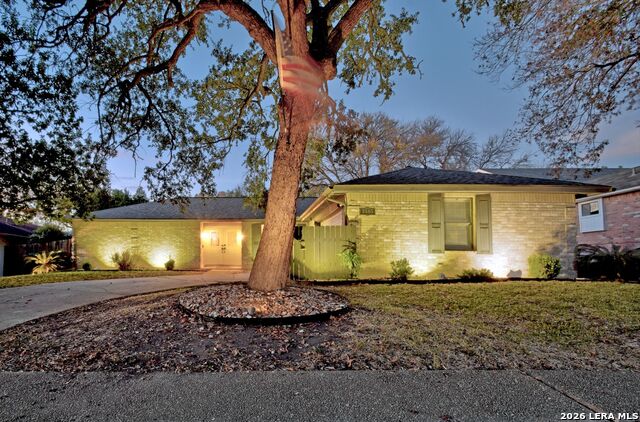 Image 32 of 32 For 3505 Wimbledon Dr