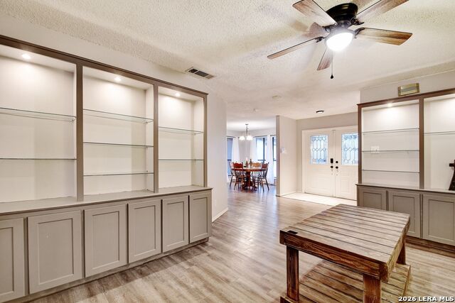 Image 7 of 32 For 3505 Wimbledon Dr