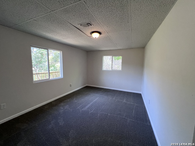 Listing photo id 6 for 1156 Deerwood