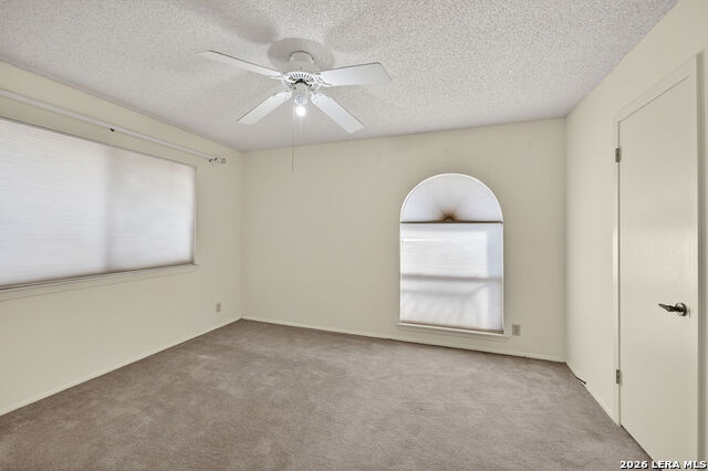 Image 25 of 36 For 5812 Royal  