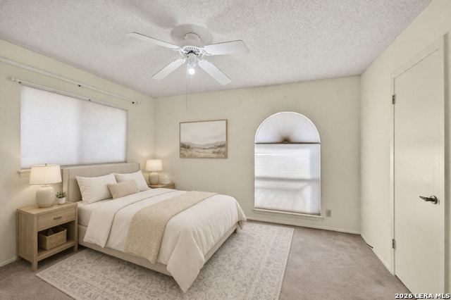 Image 26 of 36 For 5812 Royal  