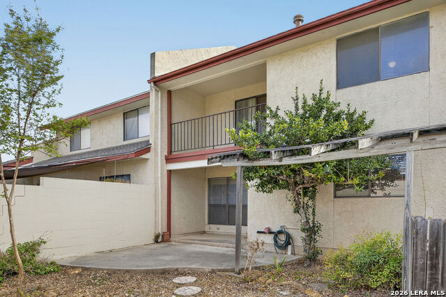 Image 33 of 36 For 5812 Royal  