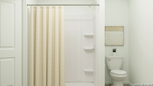 Image 32 of 32 For 439 River Run Way