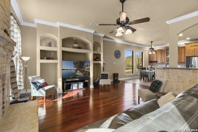 Image 20 of 54 For 141 County Road 6869