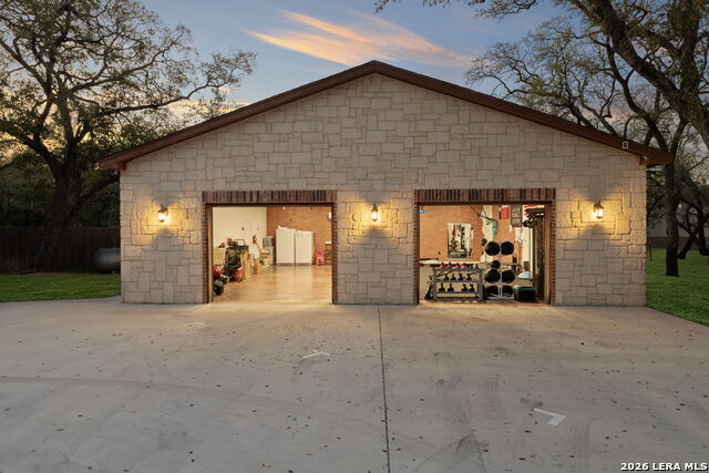 Image 38 of 54 For 141 County Road 6869