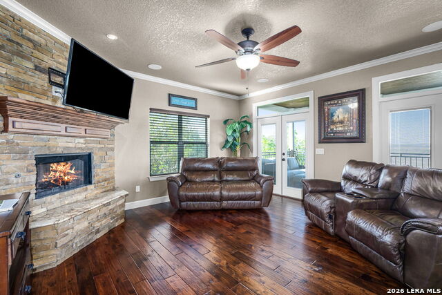 Image 11 of 39 For 1065 Hillcrest Forest