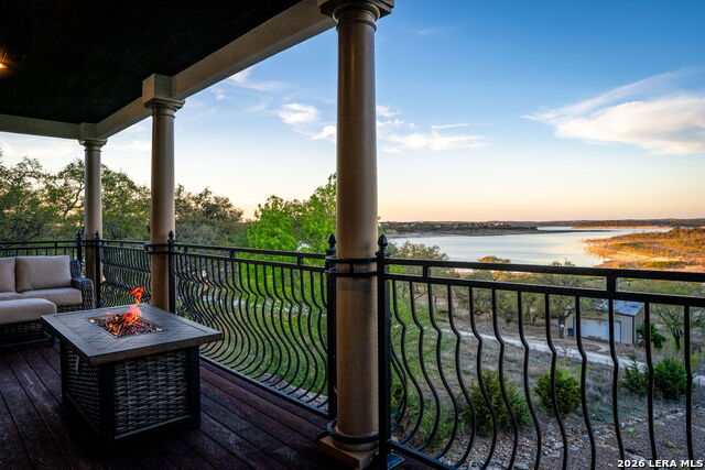 Image 13 of 39 For 1065 Hillcrest Forest