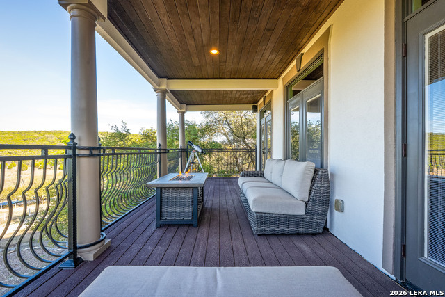 Image 14 of 39 For 1065 Hillcrest Forest