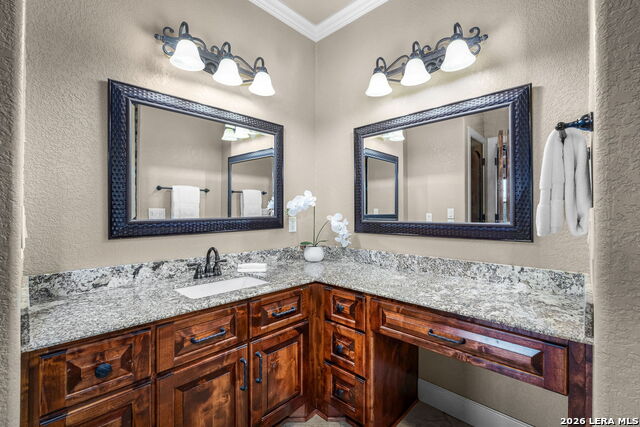 Image 17 of 39 For 1065 Hillcrest Forest