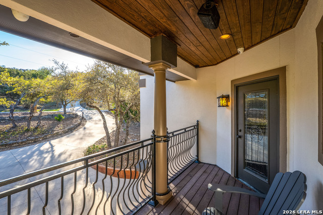 Image 27 of 39 For 1065 Hillcrest Forest