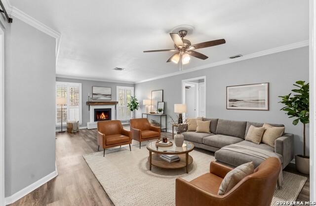 Image 2 of 27 For 5359 Fredericksburg  305