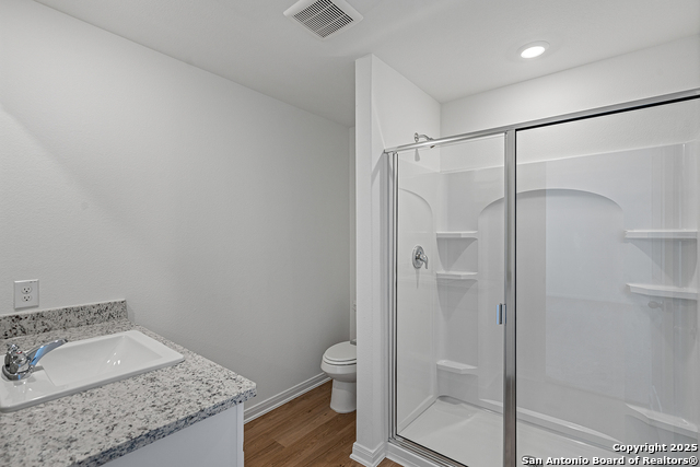 Image 14 of 32 For 16044 Imes Way