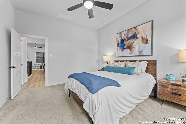 Image 32 of 43 For 5843 Whitby Rd #6