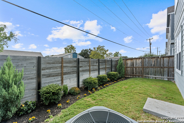 Image 41 of 43 For 5843 Whitby Rd Unit 6