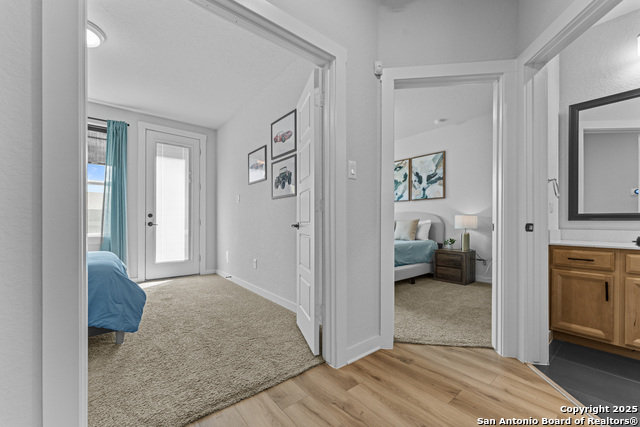 Image 7 of 43 For 5843 Whitby Rd Unit 6