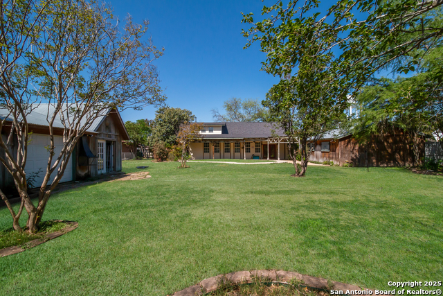 Image 11 of 54 For 102 Gaiety Ln