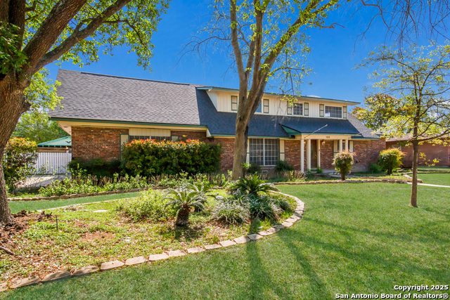 Image 4 of 54 For 102 Gaiety Ln