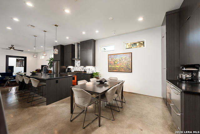 Image 12 of 50 For 132 Clay  