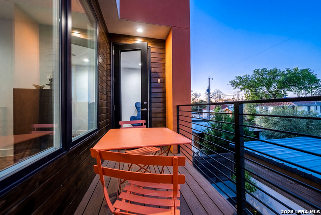 Image 39 of 50 For 132 Clay  