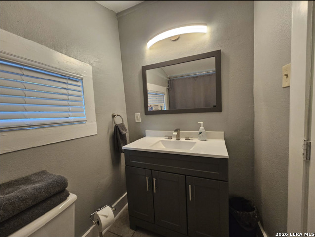 Image 16 of 21 For 117 Nesbit  