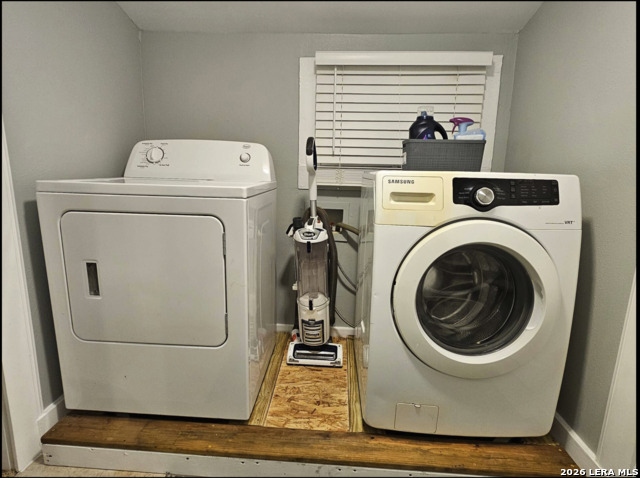 Image 18 of 21 For 117 Nesbit  