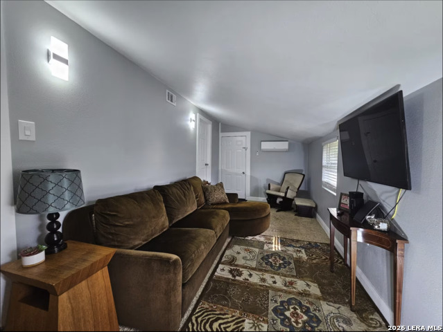 Image 5 of 21 For 117 Nesbit  